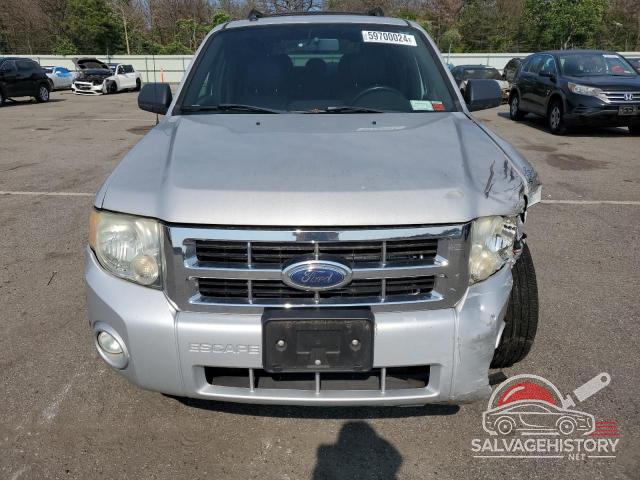 1FMCU93158KE82714 2008 FORD ESCAPE photo no. 5