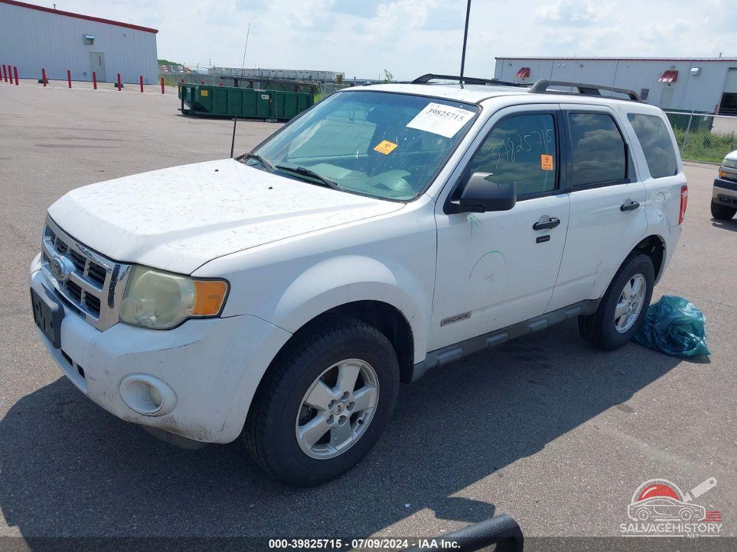 1FMCU93Z78KD31847 2008 FORD ESCAPE photo no. 2