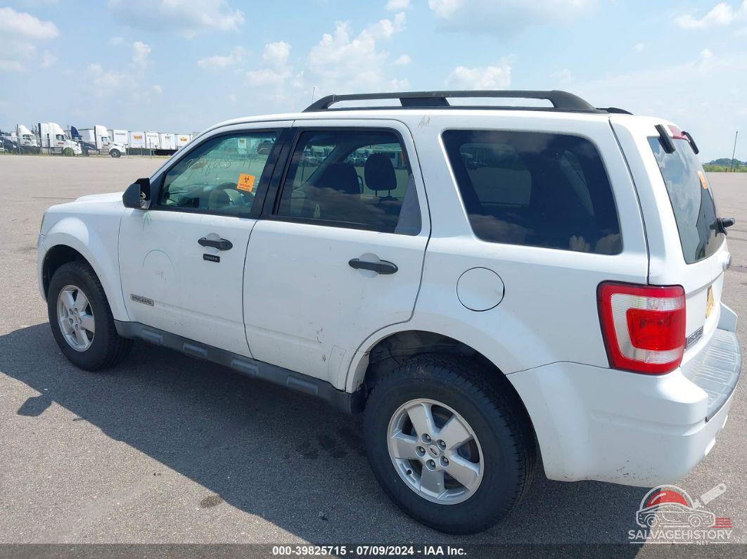 1FMCU93Z78KD31847 2008 FORD ESCAPE photo no. 3