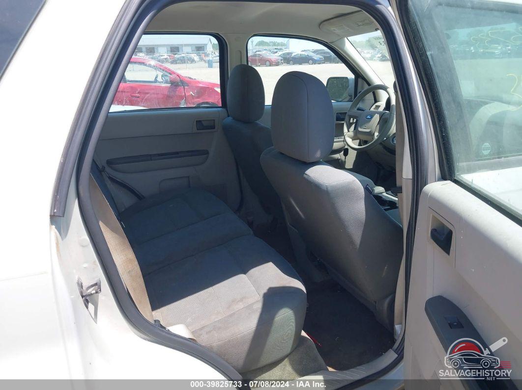 1FMCU02789KB86637 2009 FORD ESCAPE photo no. 8