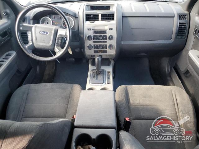1FMCU03G99KD14124 2009 FORD ESCAPE photo no. 8