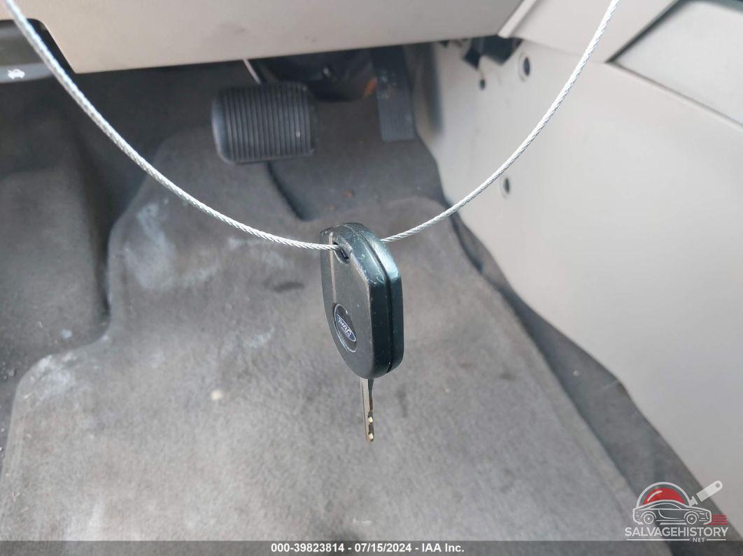 1FMCU0DG4AKA02408 2010 FORD ESCAPE photo no. 11
