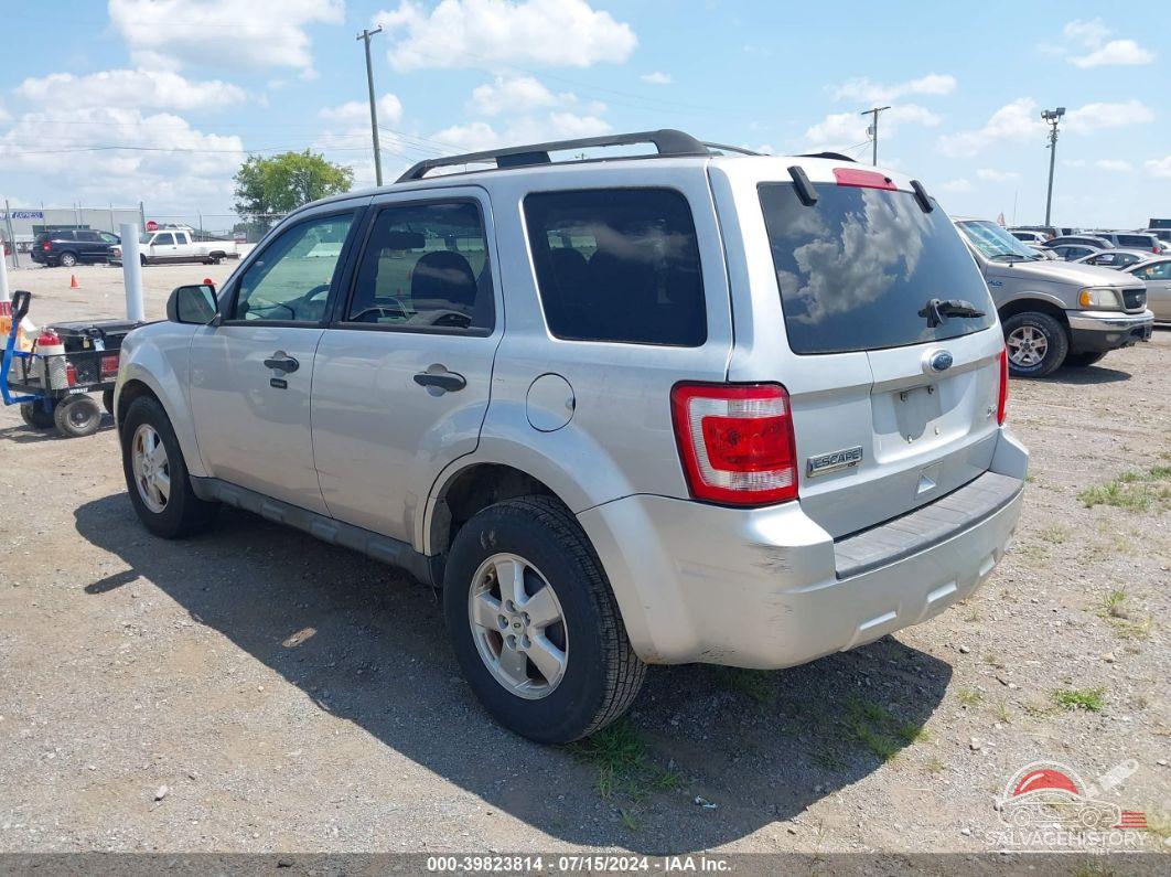 1FMCU0DG4AKA02408 2010 FORD ESCAPE photo no. 3
