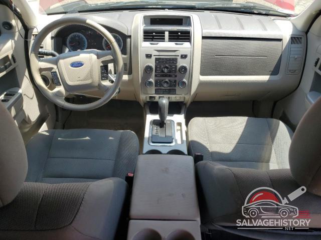 1FMCU0DG7AKA68211 2010 FORD ESCAPE photo no. 8