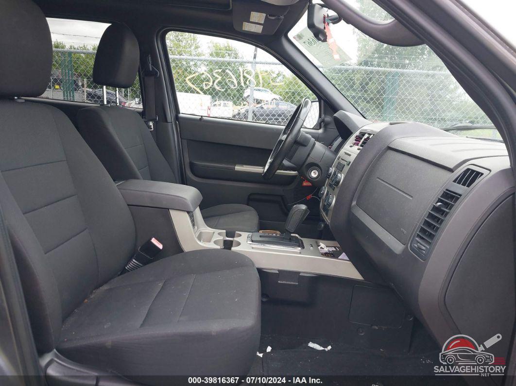 1FMCU0DG8AKA31314 2010 FORD ESCAPE photo no. 5