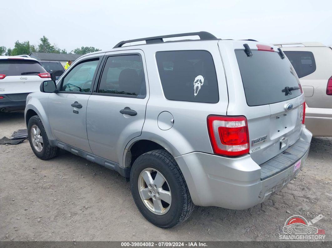 1FMCU0DGXAKC88619 2010 FORD ESCAPE photo no. 3