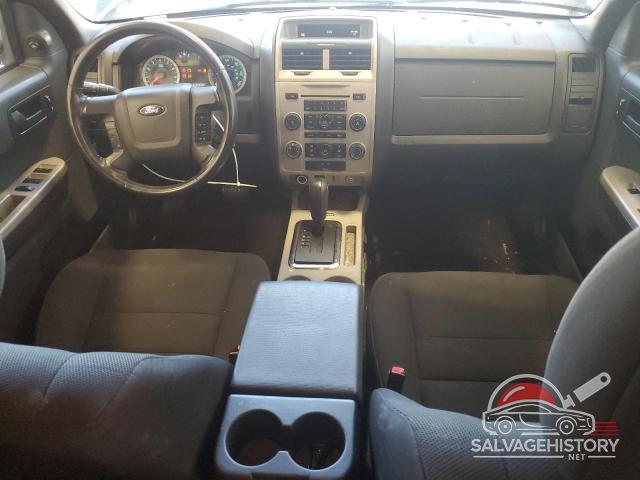 1FMCU9D73AKB80606 2010 FORD ESCAPE photo no. 8