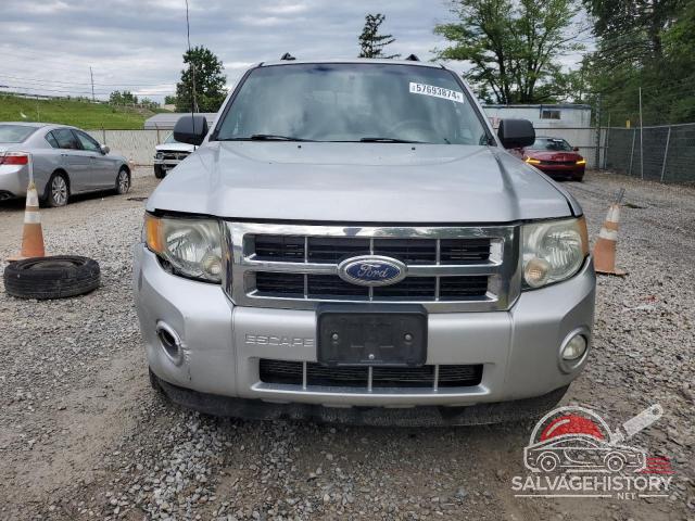 1FMCU9D76AKC35288 2010 FORD ESCAPE photo no. 5