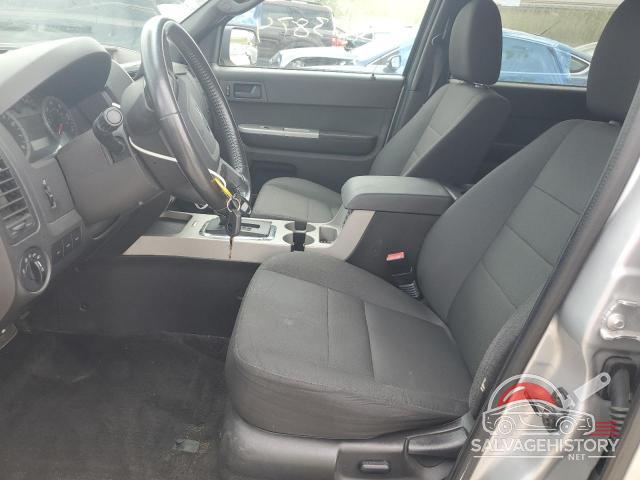 1FMCU9D76AKC35288 2010 FORD ESCAPE photo no. 7