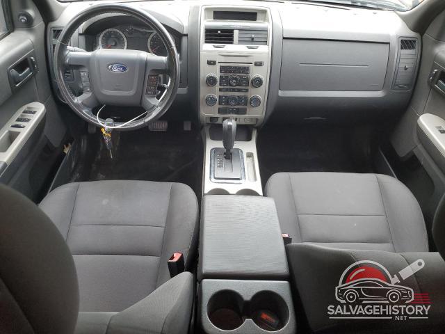 1FMCU9D76AKC35288 2010 FORD ESCAPE photo no. 8
