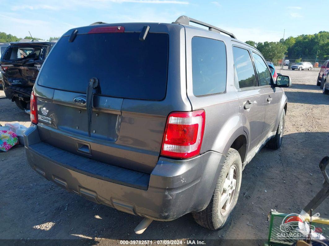 1FMCU9D77AKA29901 2010 FORD ESCAPE photo no. 4