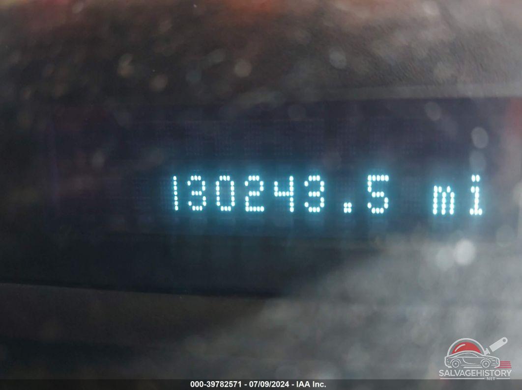1FMCU9D77AKA29901 2010 FORD ESCAPE photo no. 7