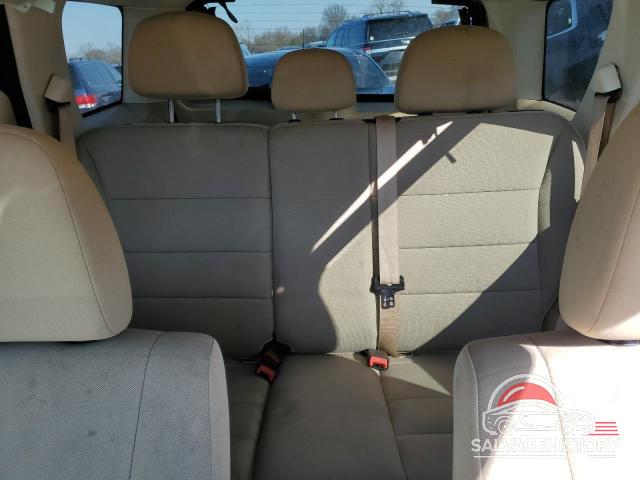 1FMCU9DG5AKC47612 2010 FORD ESCAPE photo no. 10