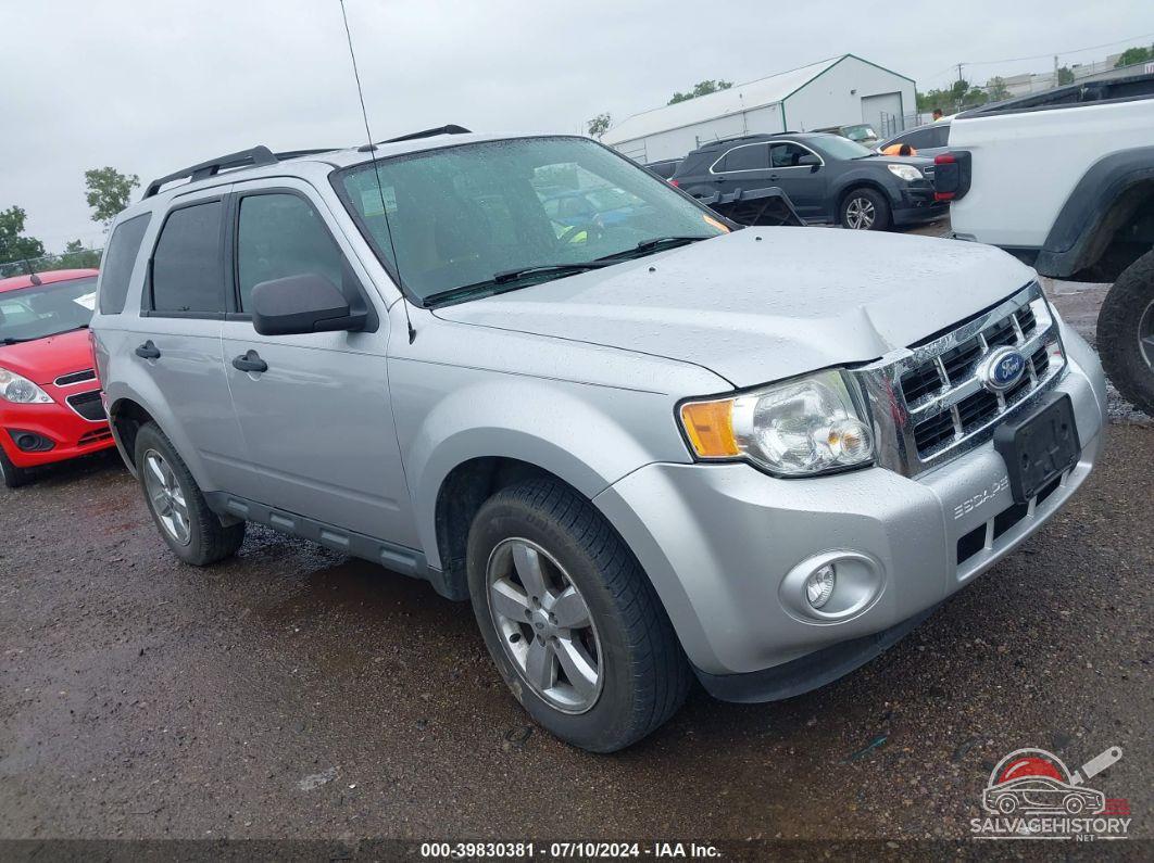 1FMCU9DG9AKA77352 2010 FORD ESCAPE photo no. 21