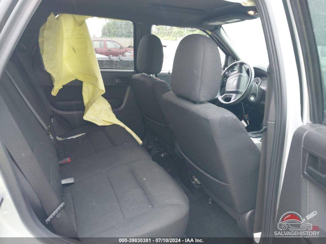 1FMCU9DG9AKA77352 2010 FORD ESCAPE photo no. 8