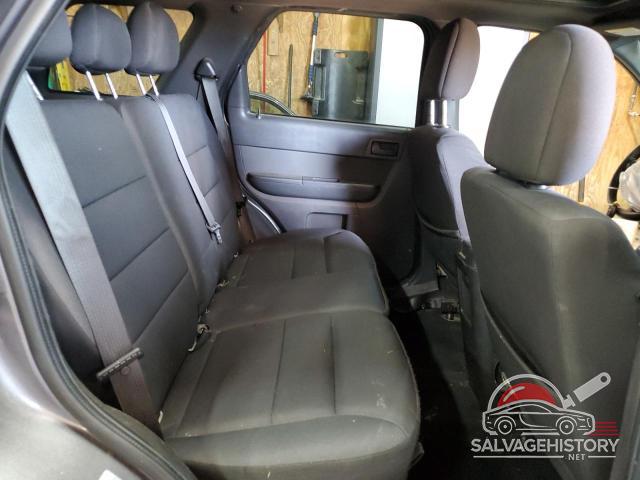 1FMCU9DGXAKC58475 2010 FORD ESCAPE photo no. 11