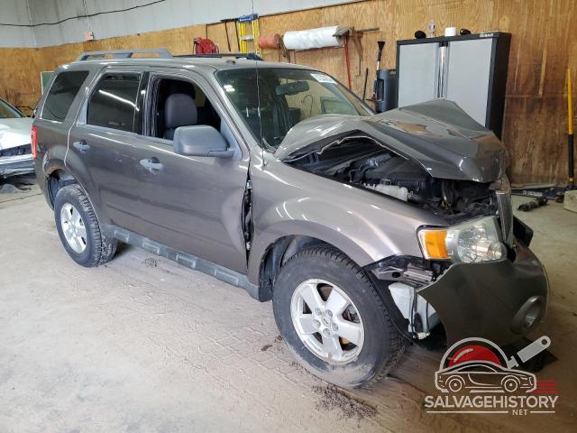 1FMCU9DGXAKC58475 2010 FORD ESCAPE photo no. 4