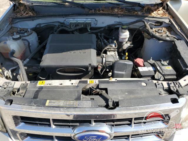 1FMCU0DGXBKC08852 2011 FORD ESCAPE photo no. 12