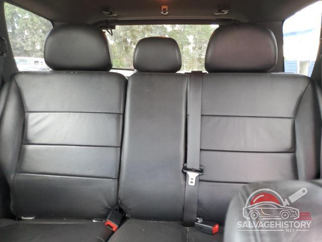 1FMCU0E70BKA92852 2011 FORD ESCAPE photo no. 10