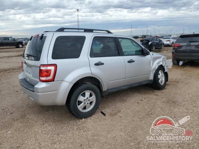 1FMCU9D73BKC38635 2011 FORD ESCAPE photo no. 3