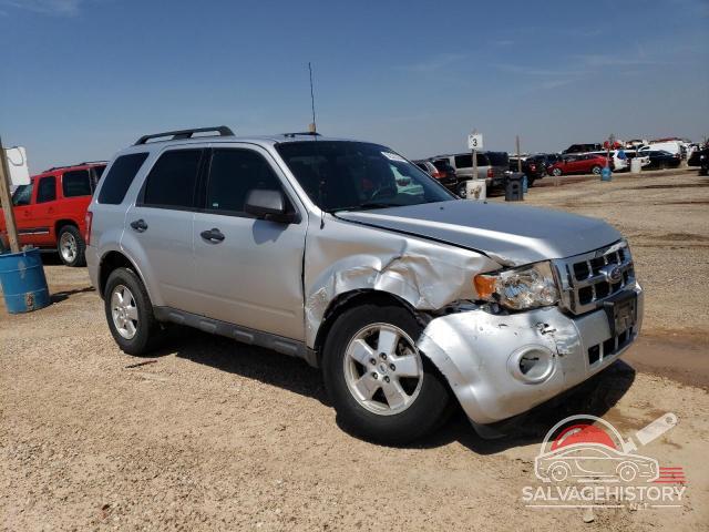 1FMCU9D73BKC38635 2011 FORD ESCAPE photo no. 4