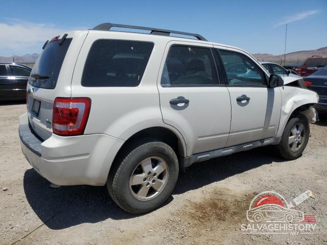 1FMCU0DG8CKA50240 2012 FORD ESCAPE photo no. 3