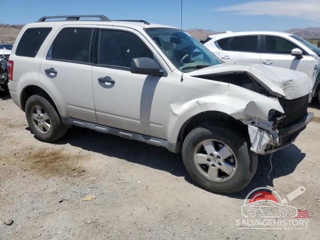 1FMCU0DG8CKA50240 2012 FORD ESCAPE photo no. 4