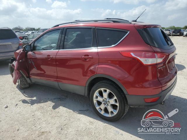 1FMCU0GX3DUC85646 2013 FORD ESCAPE photo no. 2