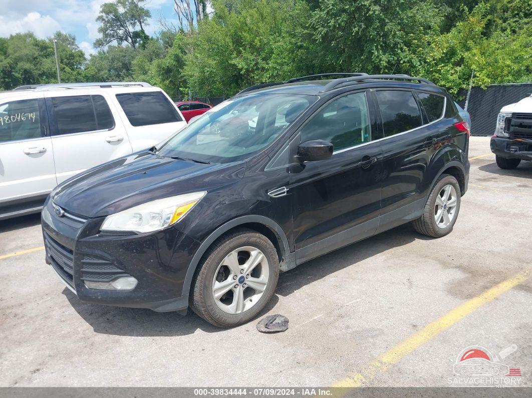 1FMCU0GX4DUD36149 2013 FORD ESCAPE photo no. 2