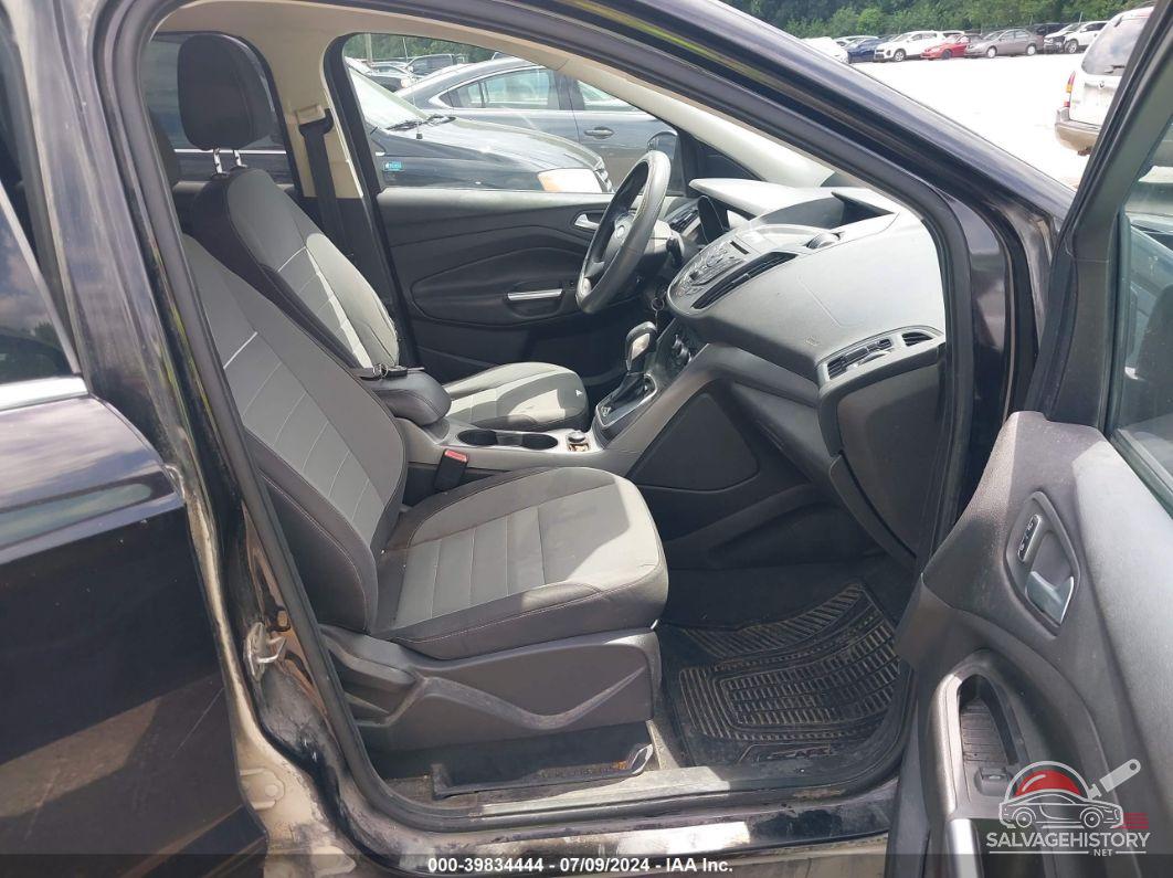 1FMCU0GX4DUD36149 2013 FORD ESCAPE photo no. 5