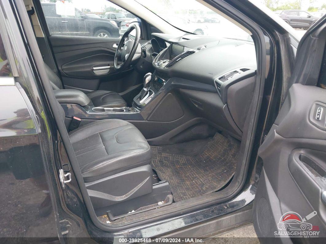 1FMCU0J96DUC34135 2013 FORD ESCAPE photo no. 5