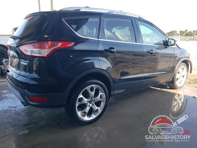 1FMCU0J96DUC67538 2013 FORD ESCAPE photo no. 3