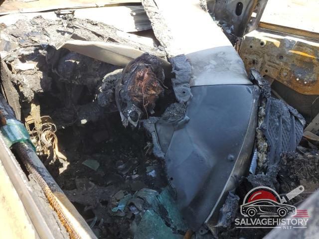 1FMCU9GX6DUC67887 2013 FORD ESCAPE photo no. 8
