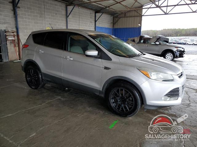 1FMCU0GXXEUD25819 2014 FORD ESCAPE photo no. 4