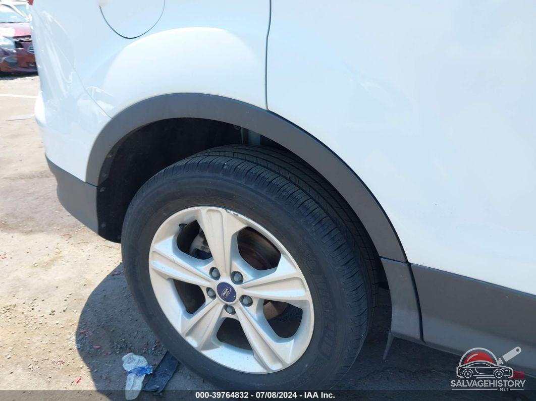 1FMCU0GX2FUC02050 2015 FORD ESCAPE photo no. 6