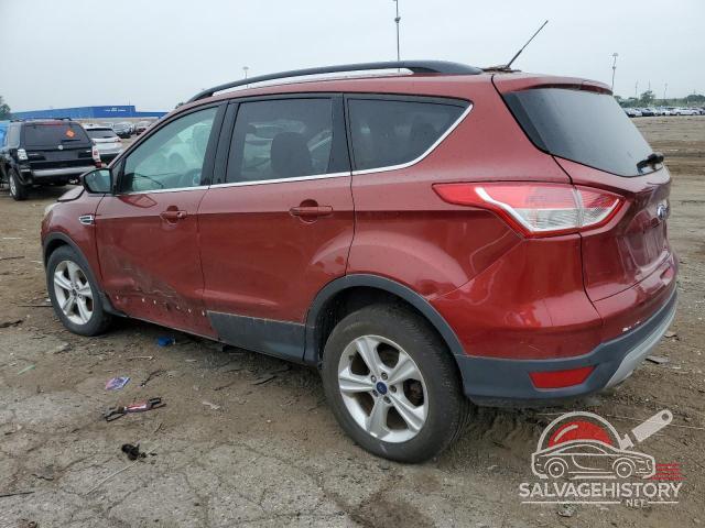 1FMCU0GX5FUA64276 2015 FORD ESCAPE photo no. 2