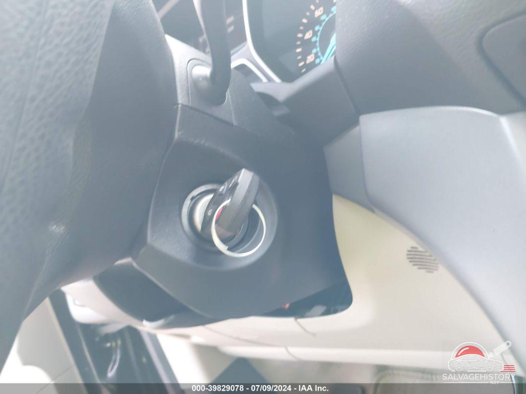 1FMCU0GX8FUA46094 2015 FORD ESCAPE photo no. 11