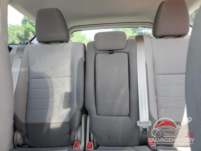 1FMCU0GX8FUA46158 2015 FORD ESCAPE photo no. 10