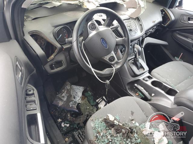 1FMCU9GX4FUB33110 2015 FORD ESCAPE photo no. 8