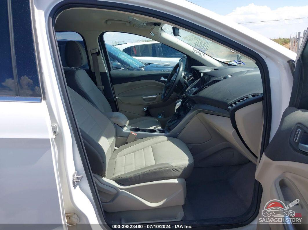 1FMCU0GX3GUA69929 2016 FORD ESCAPE photo no. 5