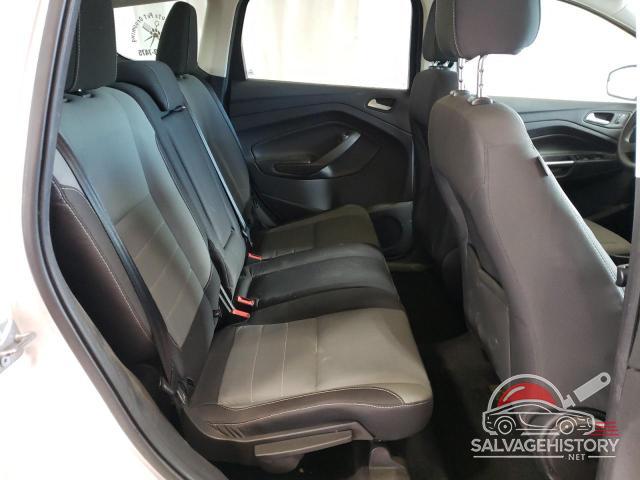 1FMCU9GX3GUA82300 2016 FORD ESCAPE photo no. 11