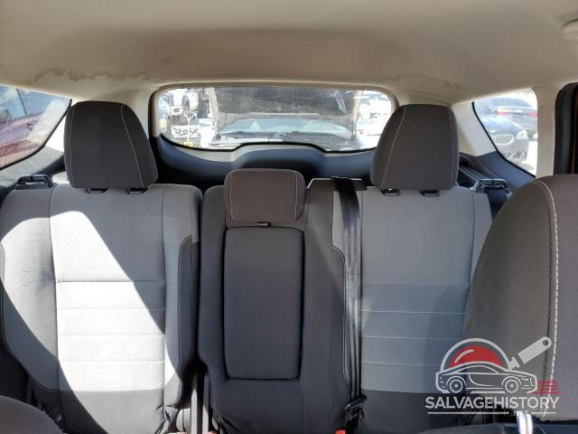 1FMCU9GX8GUC62291 2016 FORD ESCAPE photo no. 10