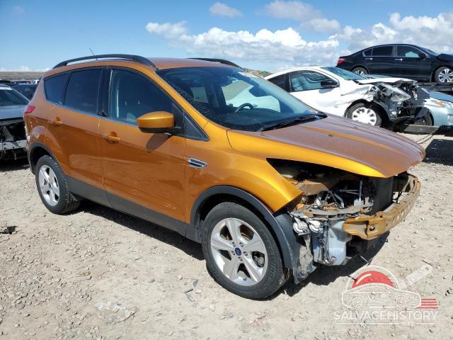 1FMCU9GX8GUC62291 2016 FORD ESCAPE photo no. 4