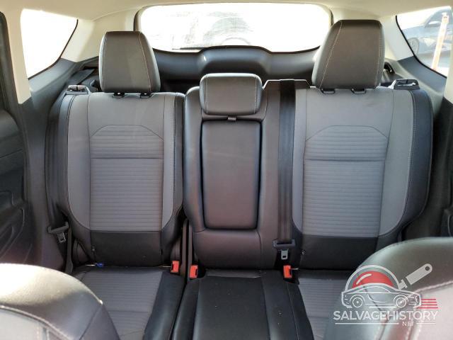 1FMCU0G93HUA32429 2017 FORD ESCAPE photo no. 10