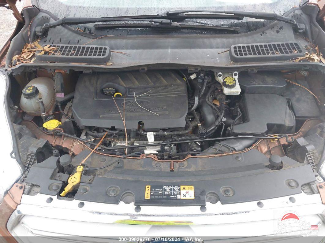 1FMCU0GD1HUA36340 2017 FORD ESCAPE photo no. 10
