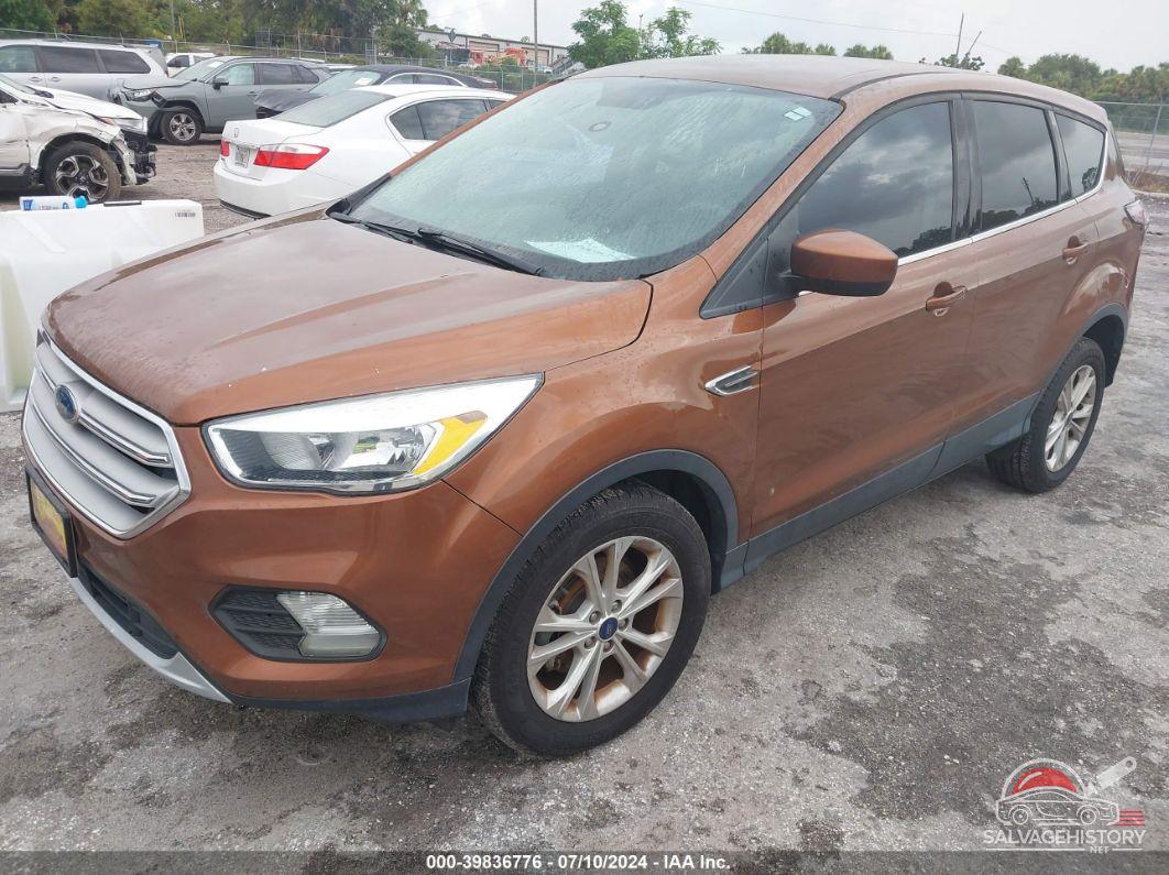 1FMCU0GD1HUA36340 2017 FORD ESCAPE photo no. 2