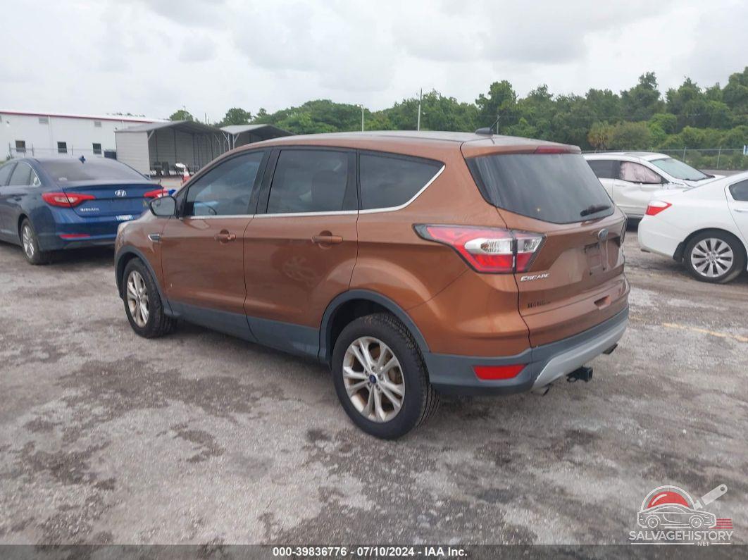 1FMCU0GD1HUA36340 2017 FORD ESCAPE photo no. 3