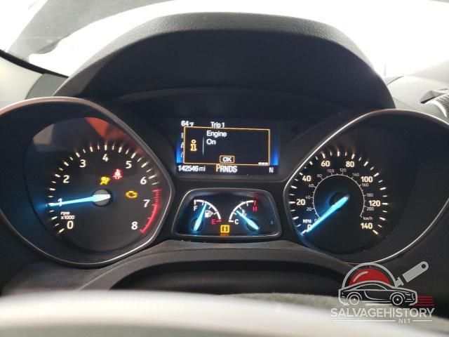 1FMCU0GD8HUB68107 2017 FORD ESCAPE photo no. 9