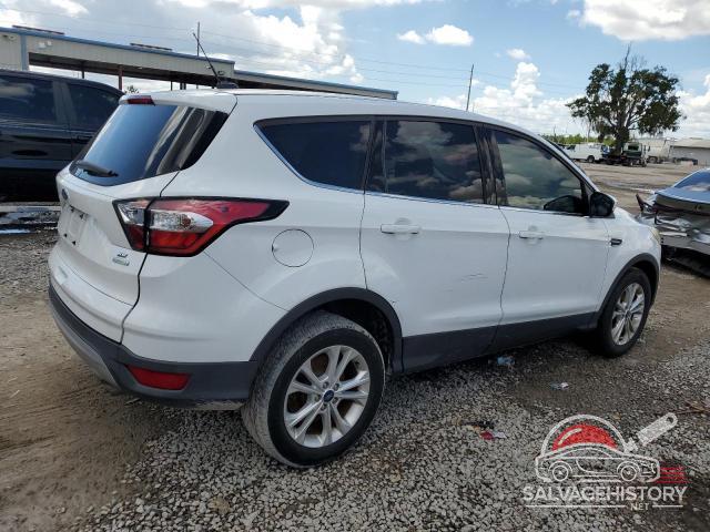 1FMCU0GDXHUB57089 2017 FORD ESCAPE photo no. 3