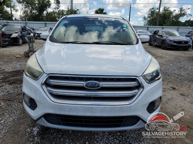 1FMCU0GDXHUB57089 2017 FORD ESCAPE photo no. 5